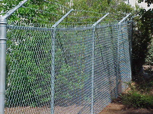 Chain Link Fence Wire in Ahmedabad | Manish Fencing